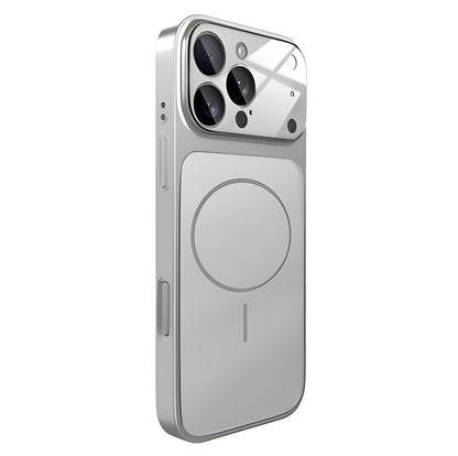 Husă design iPhone 17